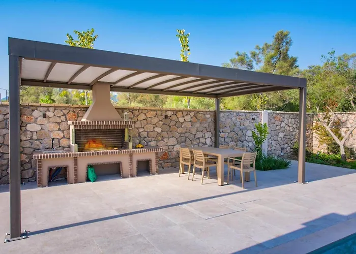 Mandola Sweet By * Lygia (Lefkada)